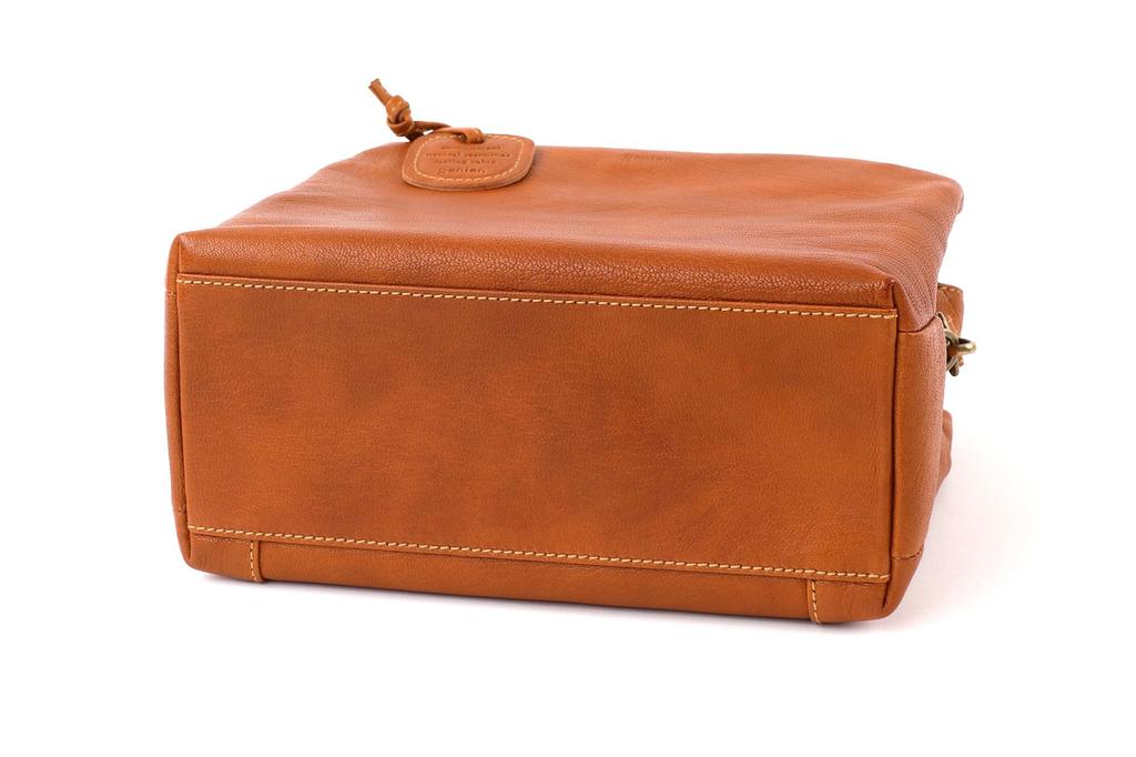 Shoulder Bag 2WAY Brown [Genten] Women's GE-44127-50