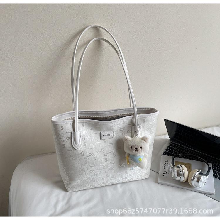 2025 New Large-capacity High-fashion Versatile Handbag Shoulder Bag Casual Trend Student Commuting Tote Bag for Women