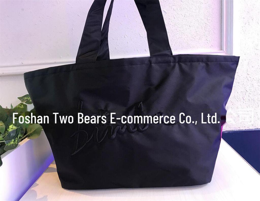 "Испанская легкая водонепроницаемая нейлоновая вышитая мамина наплечная сумка - Большая вместимость"