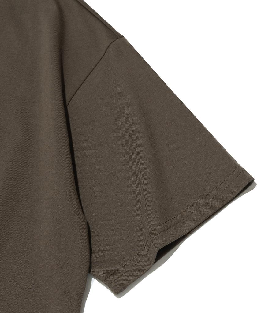 TAILOR STUDIO Kitsch Tales Logo Short Sleeve T-Shirt (Khaki)
