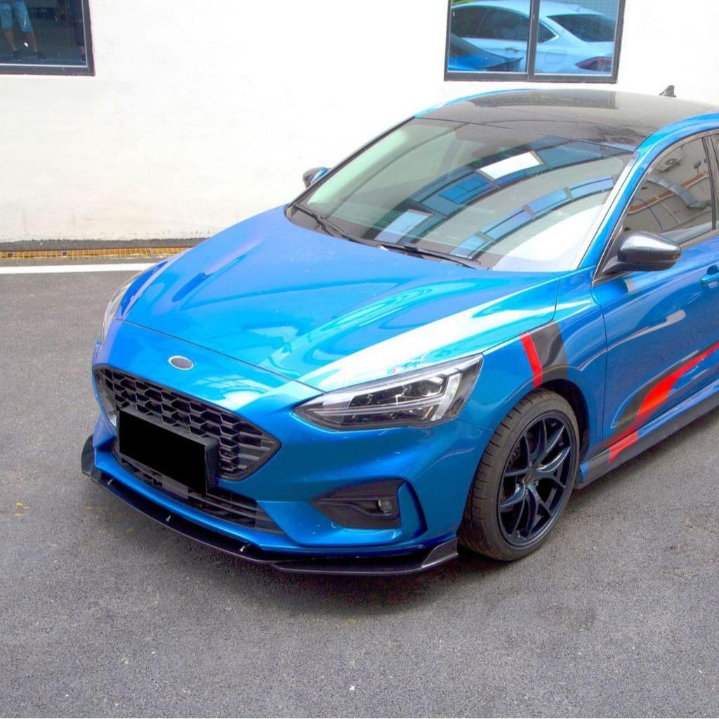 2019 Ford Focus Front Splitter Kit: Sporty Body Kit with Front Lip & Corner Splitter