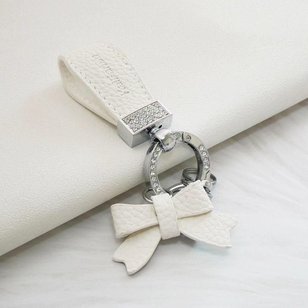 Держатель для ключей Роскошный брелок из натуральной кожи Брелок-бабочка со стразами Автомобильные аксессуары