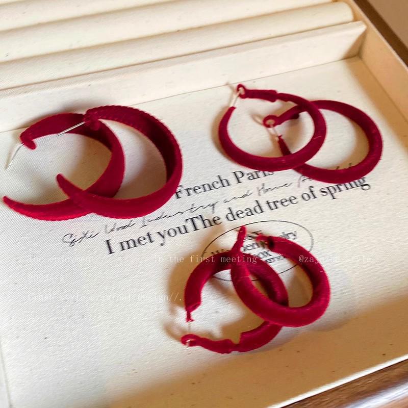 Ankola Large Red Circle Flocking Earrings: Bold Autumn/Winter Style for Women, Versatile & High-End Statement Accessory.