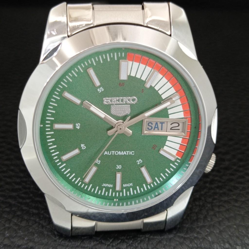 Seiko 5 АВТОМАТИЧЕСКИХ ВИНТАЖНЫХ ОТРЕМОНТИРОВАННЫХ ЯПОНСКИХ МУЖСКИХ ЧАСОВ С ЗЕЛЕНЫМ ЦИФЕРБЛАТОМ a445895-1