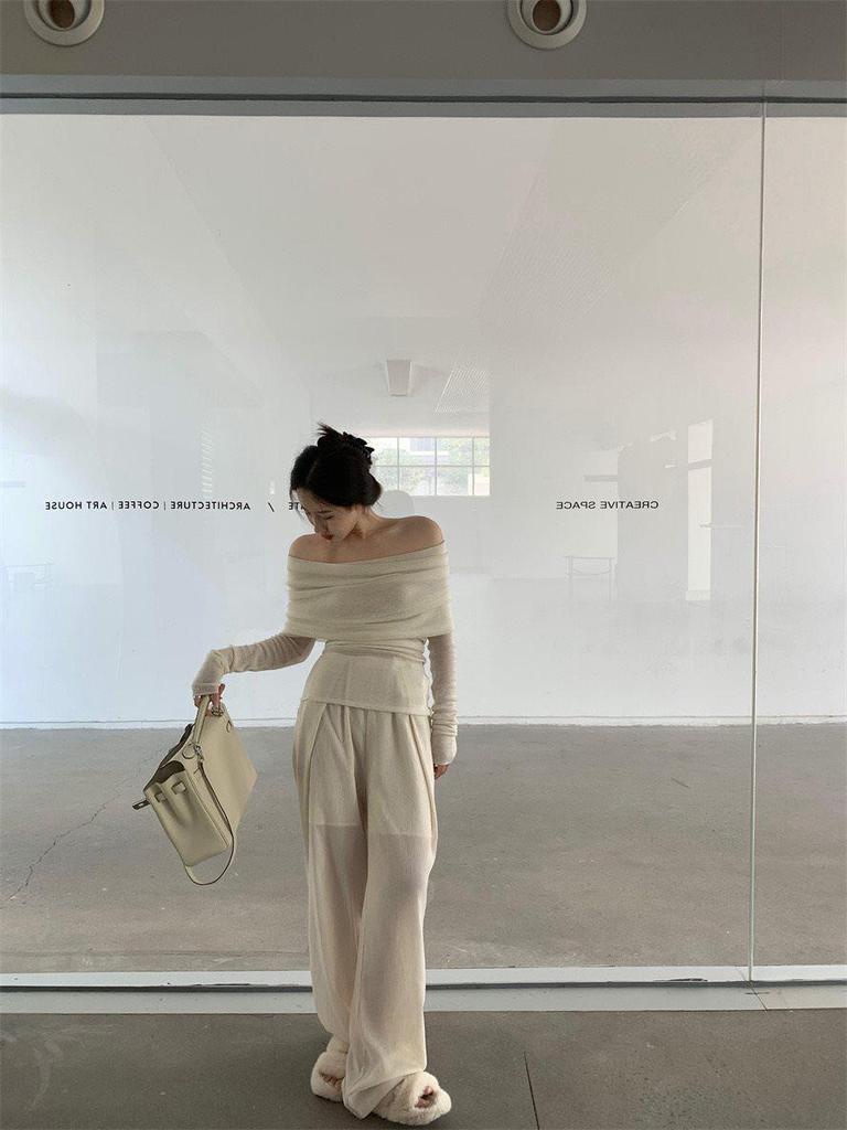 Женский облегающий трикотажный топ с открытыми плечами во французском стиле: Плиссированный дизайн Весна/Осень