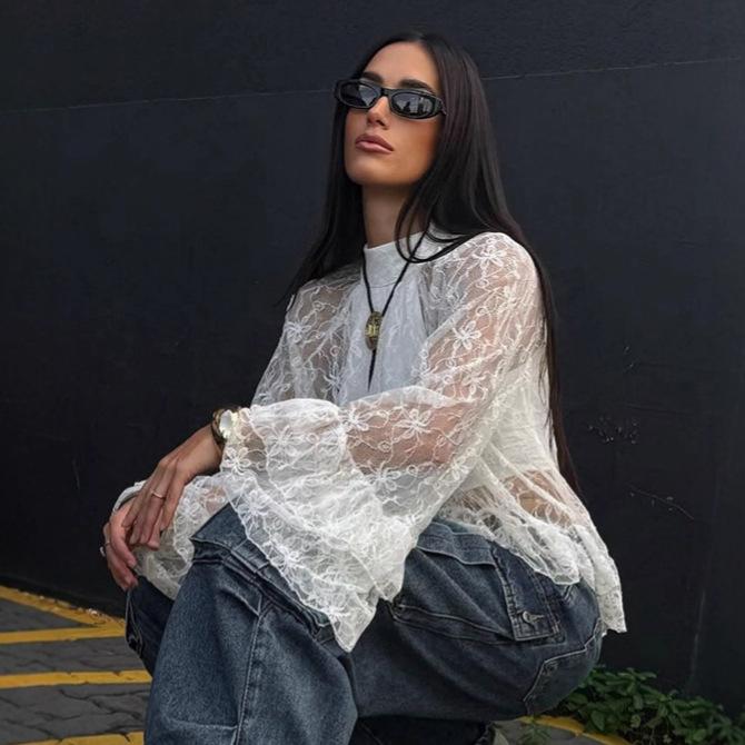 1116 Spring European and American new perspective hollow gentle wind horn sleeve white lace shirt women's high sense