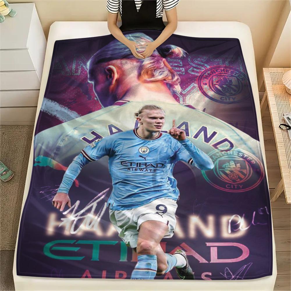 1Pc Erling Haaland Print Flannel Blanket High Quality Warm Comfortable Cover for All Seasons Perfect for Gifts Home Decor