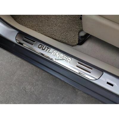Защитные накладки на пороги для Mitsubishi Outlander Аксессуары 2011-2024