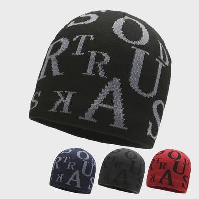 Вязаная шапка с вышитыми буквами в корейском стиле с бархатной подкладкой