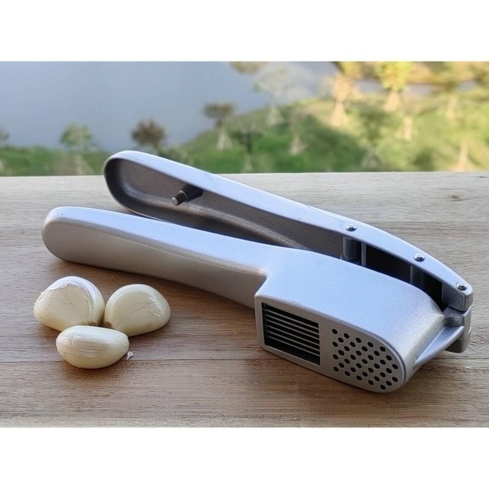 Измельчитель чеснока 2-в-1 Алюминиево-цинковый сплав Слайсер для чеснока Профессиональная давилка для чеснока Кулинария