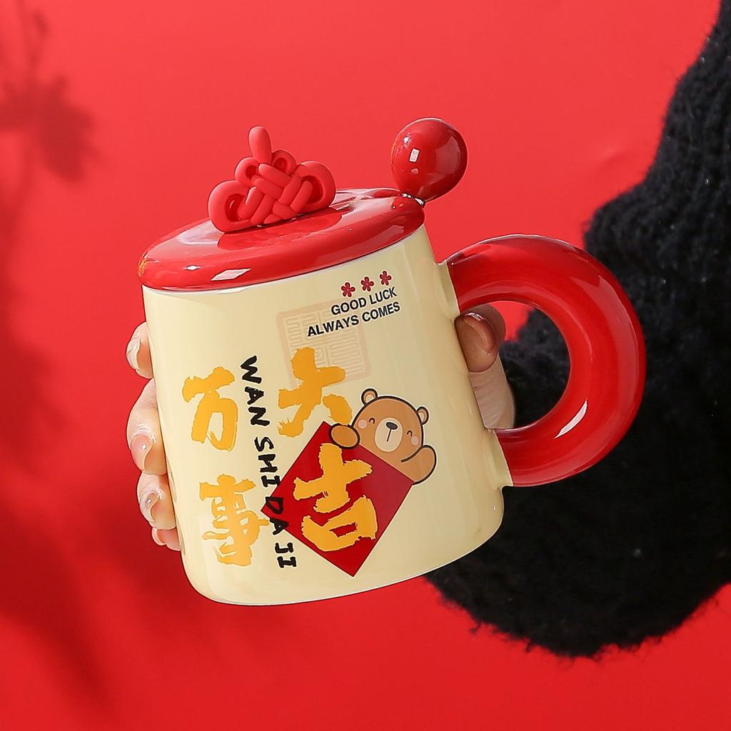 Дарите подругам подарки, кружки с крышками, подарочные коробки, керамические чашки, бытовые стаканы для воды, милые офисные чашки для женщин.