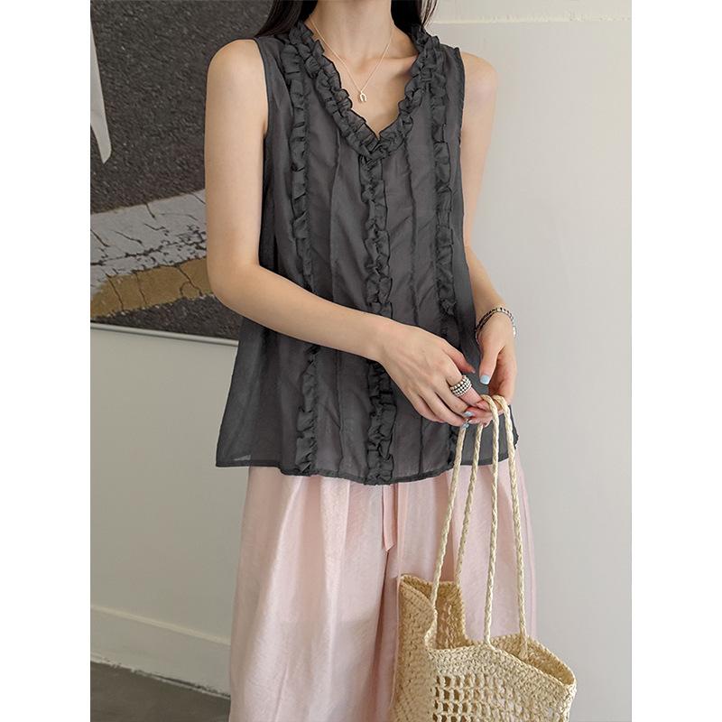 Tachibana summer new Korean lace vest with wooden ear edge sleeveless top loose V-neck T-shirt 99117 wooden ear edge