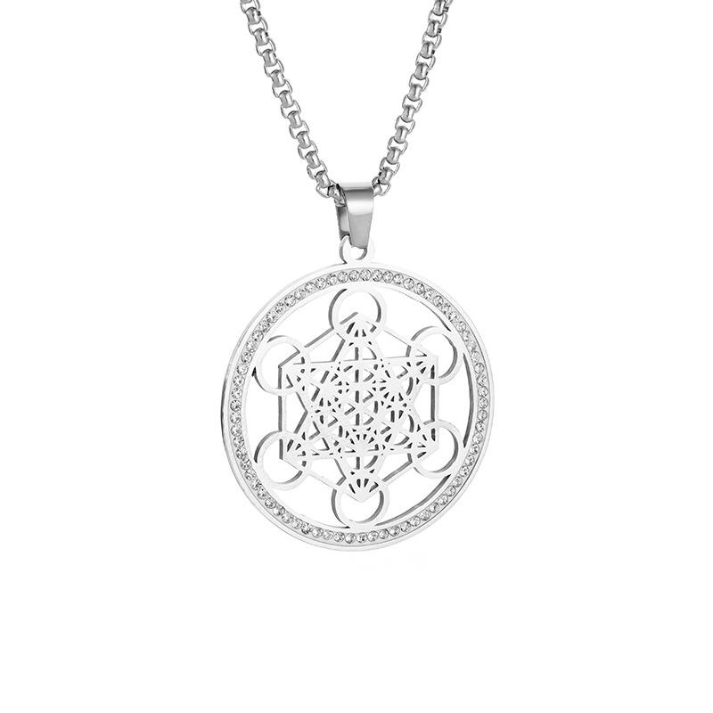 Six-pointed Star Array Hollow Retro Fashion Light Luxury Jewelry Pendant Necklace