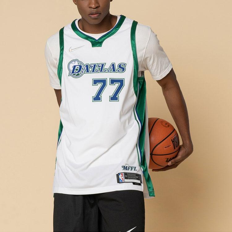 Nike Баскетбольная майка в стиле ретро, ​​AU Player Edition, Даллас Маверикс, Лука Дончич Нет. 77 Мужские топы белые DB3628-100