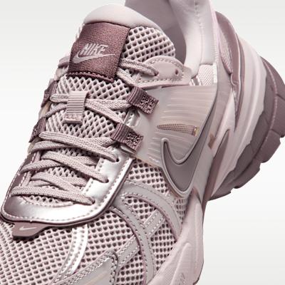 Nike V2K Run Particle Rose Tattoo (Women's)