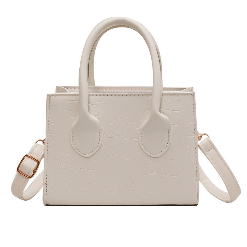 Модная сумка в иностранном стиле, нишевая сумка-мессенджер, повседневная маленькая квадратная сумка, женская сумка 2024 года, летняя новая трендовая сумка через плечо