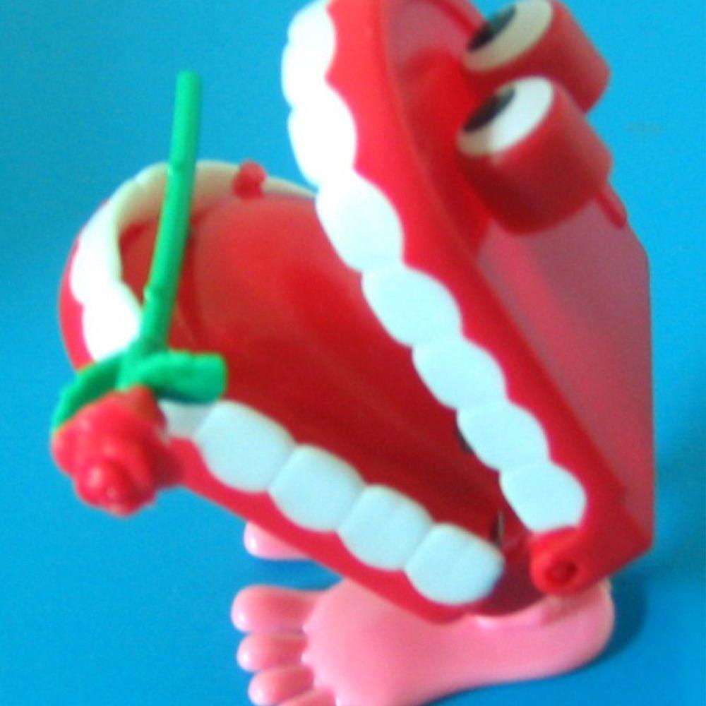 Funny for Baby Kids Plastic Teeth Rose Wind Up Clockwork Toy Clockwork Toy Walking Teeth Shape