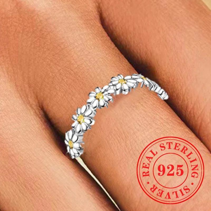 CAOSHI Aesthetic Daisy Flower Design Ring for Women 925 Sterling Silver Elegant Luxury Jewelry High-end Eternity Wedding Jewelry