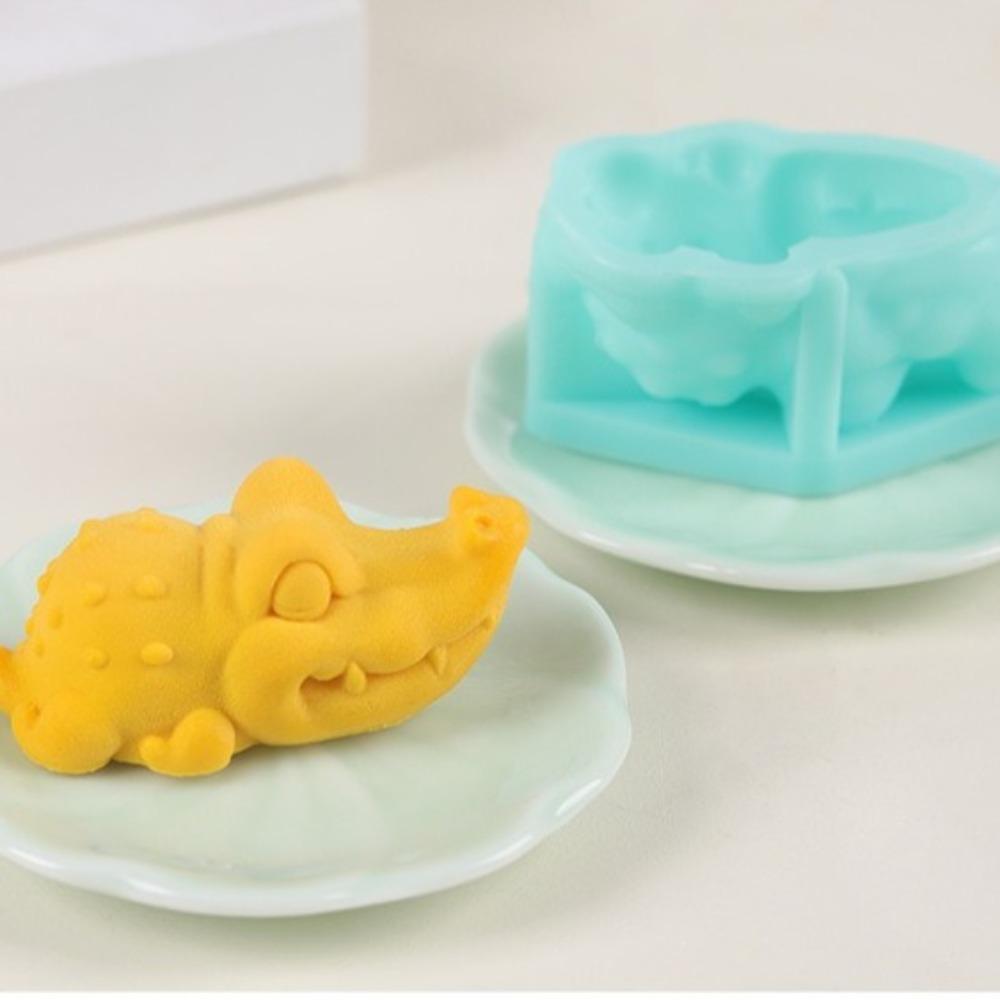 Creative Silicone Material Dinosaur Ice Cube Tray Reusable DIY Mold Silicone Ice Molds 3D Ice Molds Summer Drinks