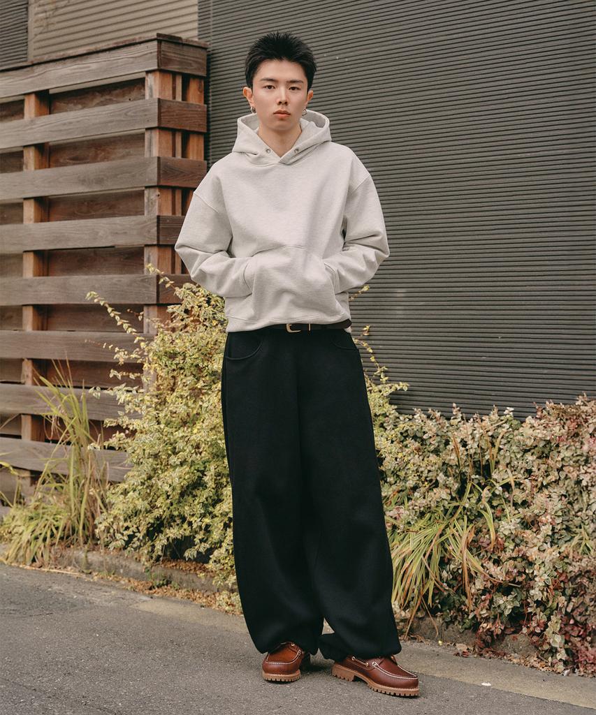 XERO Side Deep Tuck Loop Curved Sweatpants [Black]