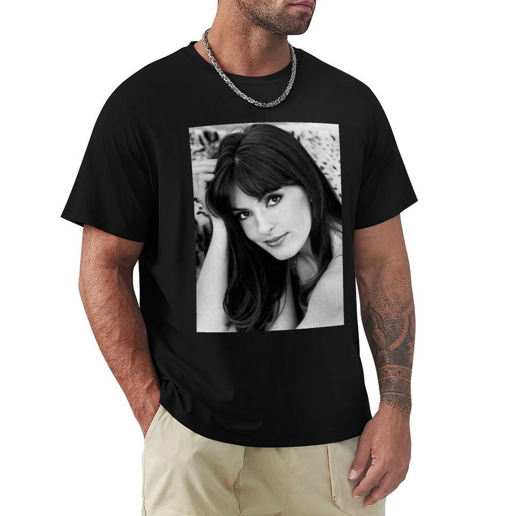 Proud Mariska Hargitay Gifts For Halloween Tshirt Casual Light Summer Short Sleeve Top