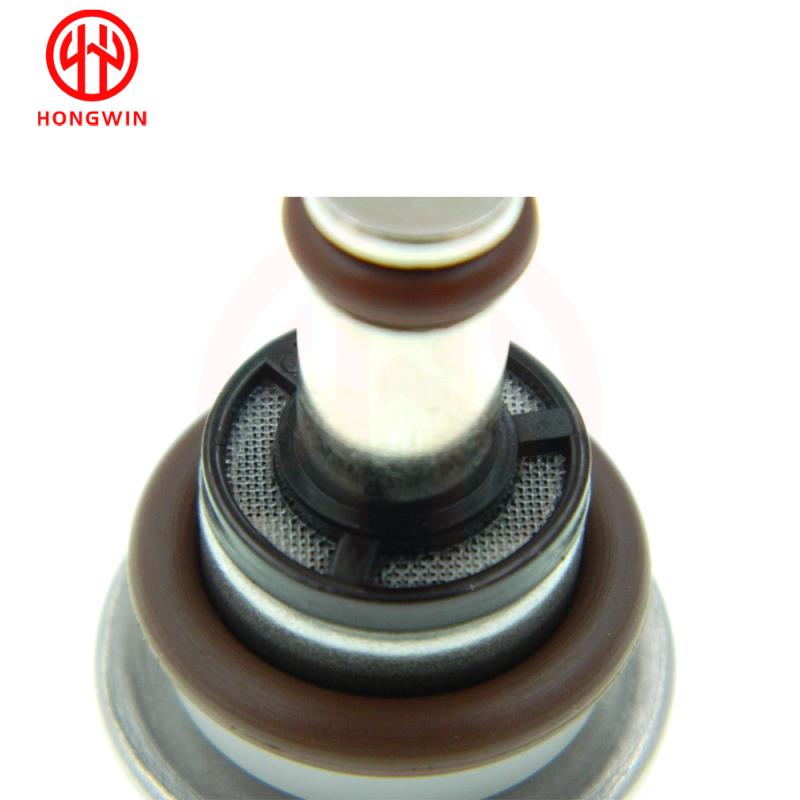 NEW Fuel Pressure Regulator Case 3.5 Bar Fits Hyundai KIA RIO 35301-1G000 353011G000 35301 1G000 car Pressure Regulators 5