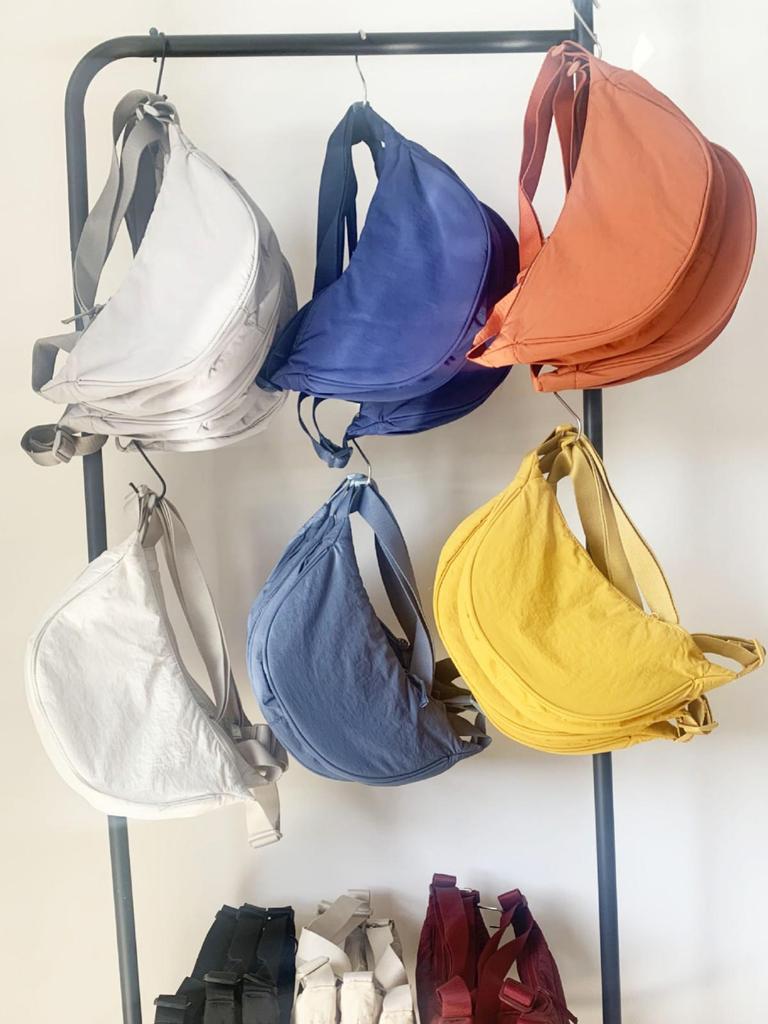 U-Style 2025 Женская модная нейлоновая сумка-пельмень кроссбоди - Легкая, универсальная, маленькая наплечная сумка