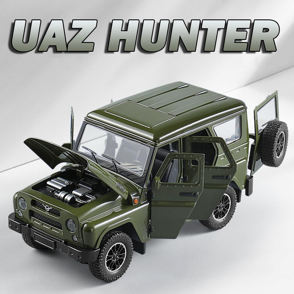 1:18 Scale Russia UAZ Hunter RV Model Car Toys Alloy Diecast Off-road Vehicles Sound Light Doors Opened Pull Back for Boys Gifts