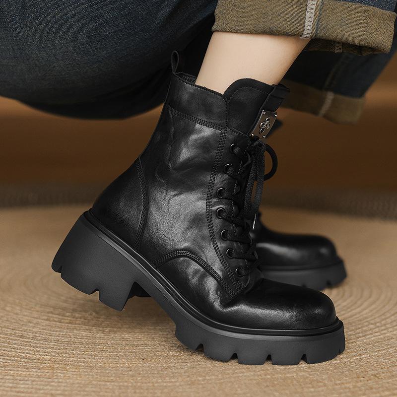 Высококачественные женские ботинки из выделанной вручную кожи, женские ботинки Martin 2024 года, осень-зима, новый первый слой коровьей кожи, иностранные, универсальные, на толстой подошве, короткие