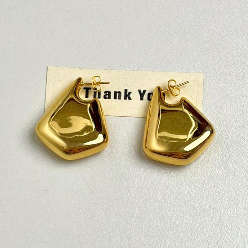Niche Style Retro Three-Dimensional Triangular Glossy Best Selling Geometry