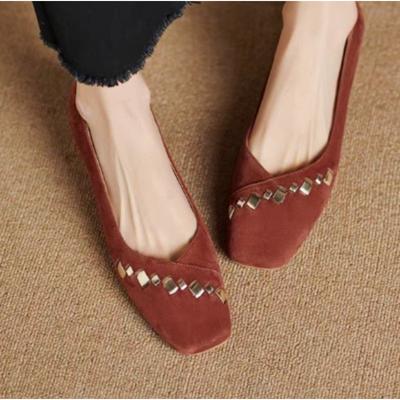 Тупой носок и неглубокий вырез 2025 Весна Новые Женские Одинарные Туфли из Нубука