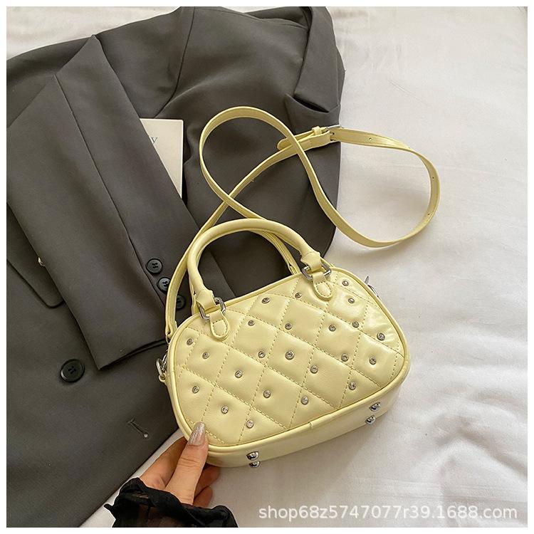 Temperament Light Luxury Portable Bowling Bag Women's 2025 New Fashion Diamond-encrusted Pearl Shoulder Bag Commuter Messenger Bag