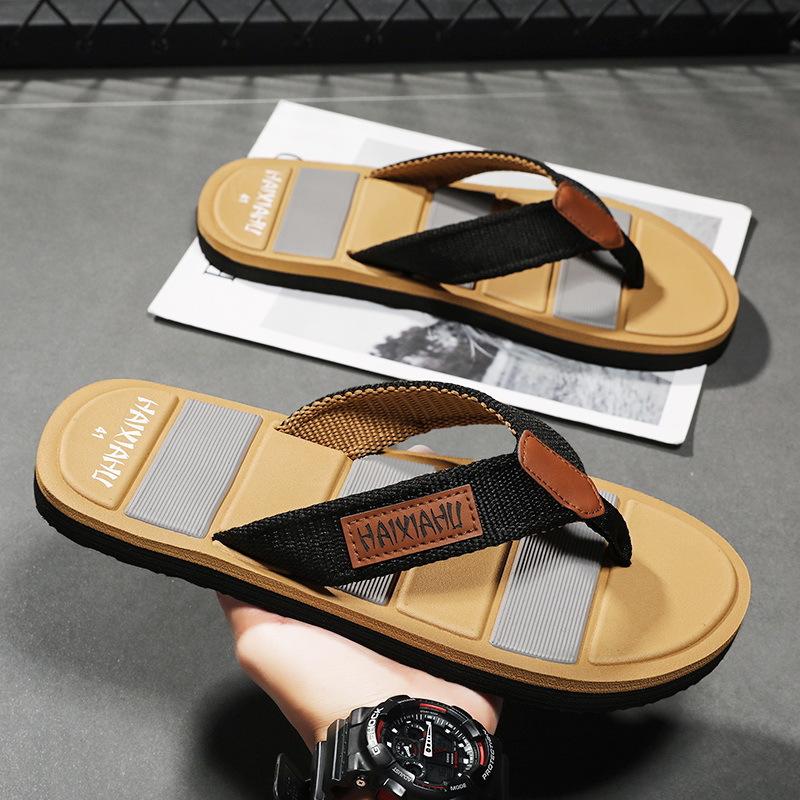 New trendy versatile slippers casual beach shoes flip-flops men's soft-soled non-slip flip-flops fashion