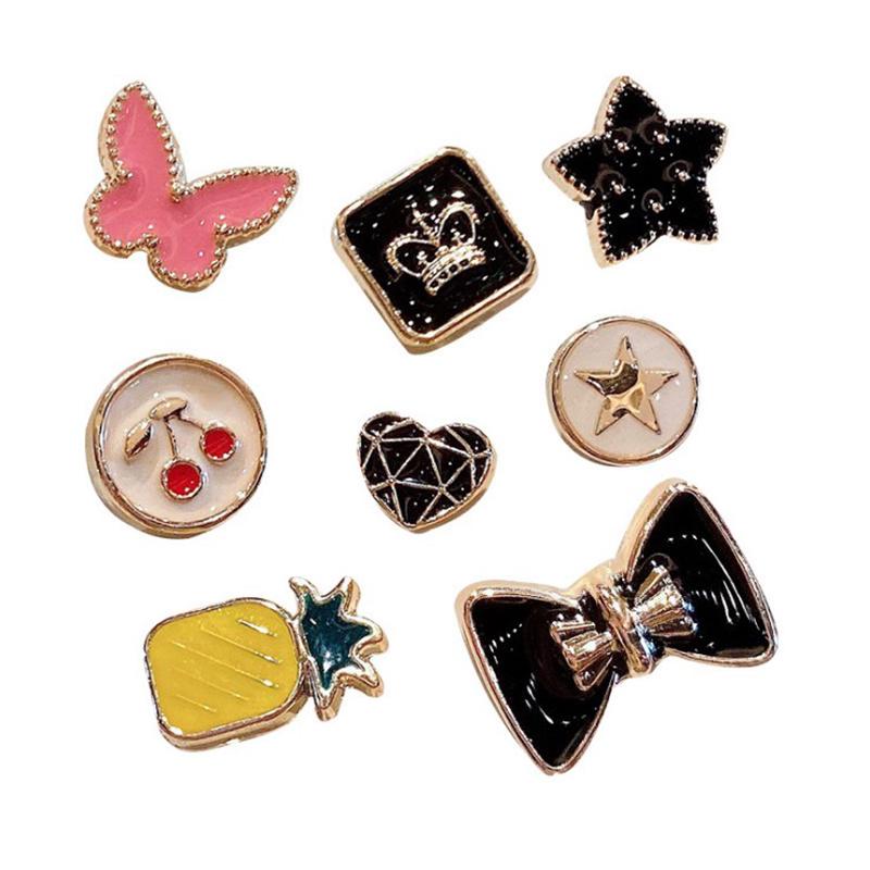 Кнопки на одежду