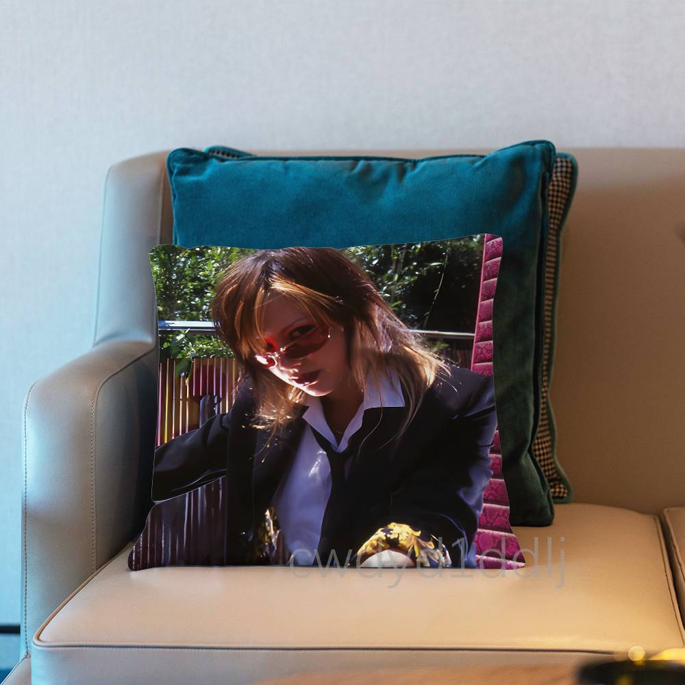 KKamikaze Girls Momoka Pillowcases Cute Funny Pillow Case For Wedding Party Home Decor Comfy Pillow Cover