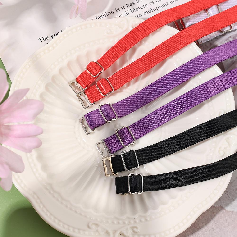 1 пара гладкого нижнего белья, эластичные бретели