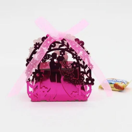 Лазерная резка Подарочная коробка для жениха и невесты Свадебные сувениры и подарки Коробка для конфет Свадебная подарочная коробка Свадебная коробка для конфет 50 шт. 100