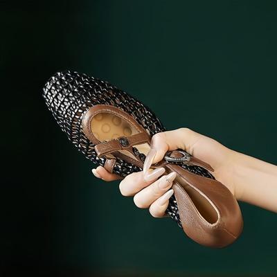 Туфли на низком каблуке Весенний новый стиль Квадратный носок Светлый вырез Сочетание цветов Линия с заклепками Мягкая подошва Нескользящие Одинарные туфли