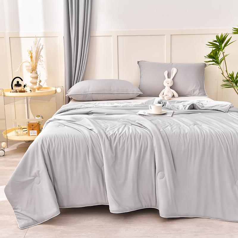 Ice Silk Summer Air Conditioning Cooling Quilt Comforter Lightweight Blankets Skin-friendly Breathable Water Washable Fabric