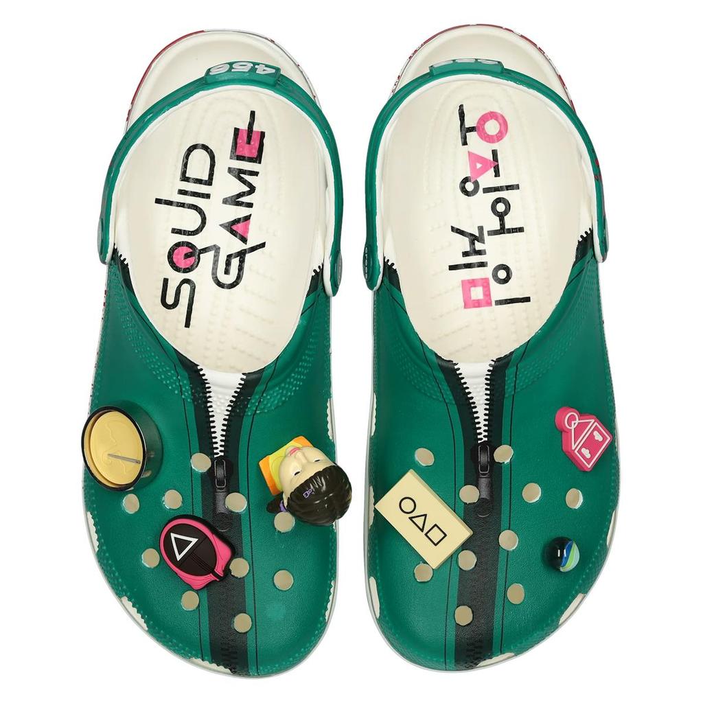 Игра в кальмара x Crocs Classic Clog Спортивный костюм Унисекс Кроссовки Зеленый Мульти 210224-90H