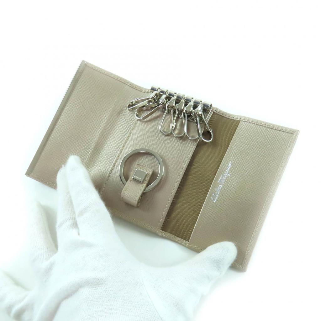 Excellent Salvatore Ferragamo Key holder  Champagne Gold leather Women 224627 Used