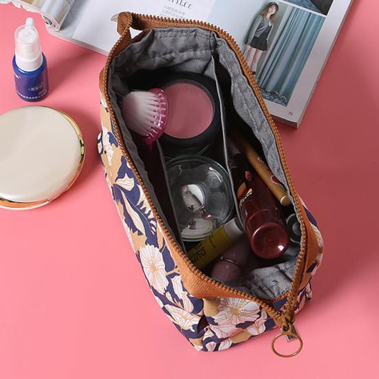 Высококачественная косметичка из привлекательного хлопка большой вместимости