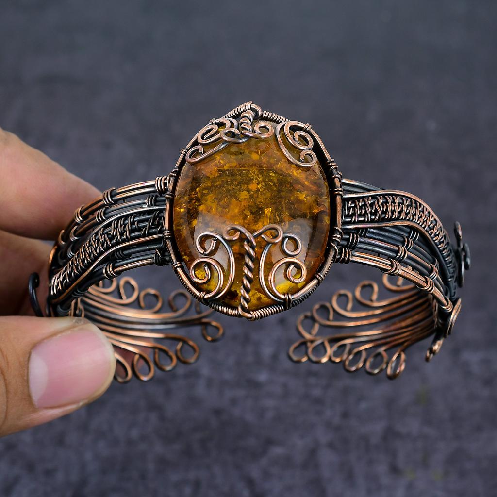 Браслет-манжета из медной проволоки с балтийским янтарем, ручной работы, регулируемый S6M44