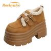 Новые зимние массивные повседневные сноубутсы женские 10 см высокая платформа танкетка теплые меховые кроссовки модные женские кожаные туфли с пряжкой
