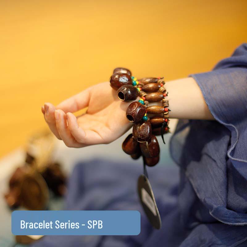 Vanmu Hand-Extendable Fruit Shell Wind Chime & Bell