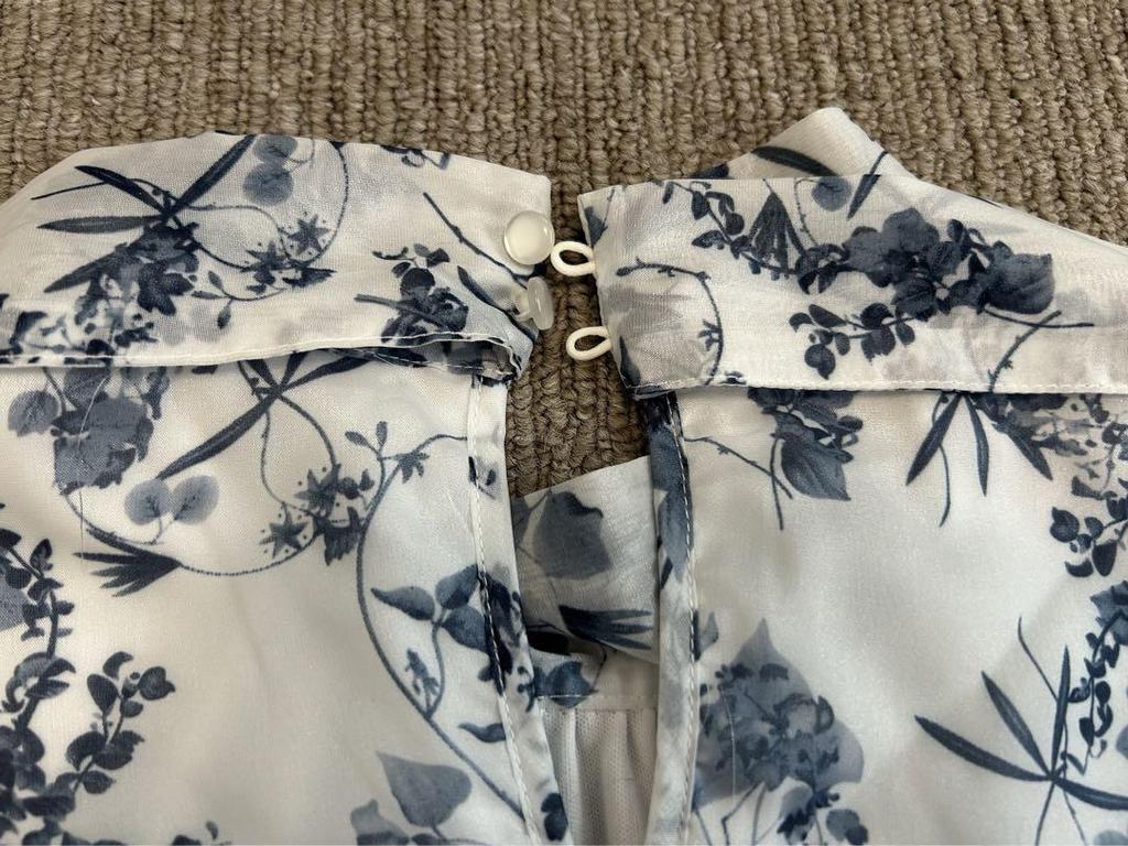 [ИСПОЛЬЗОВАННАЯ] Двухсторонняя блузка Ing