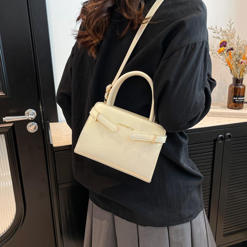 Fashion commuter handbag women's  new simple temperament small square bag versatile single shoulder messenger bag women's bag