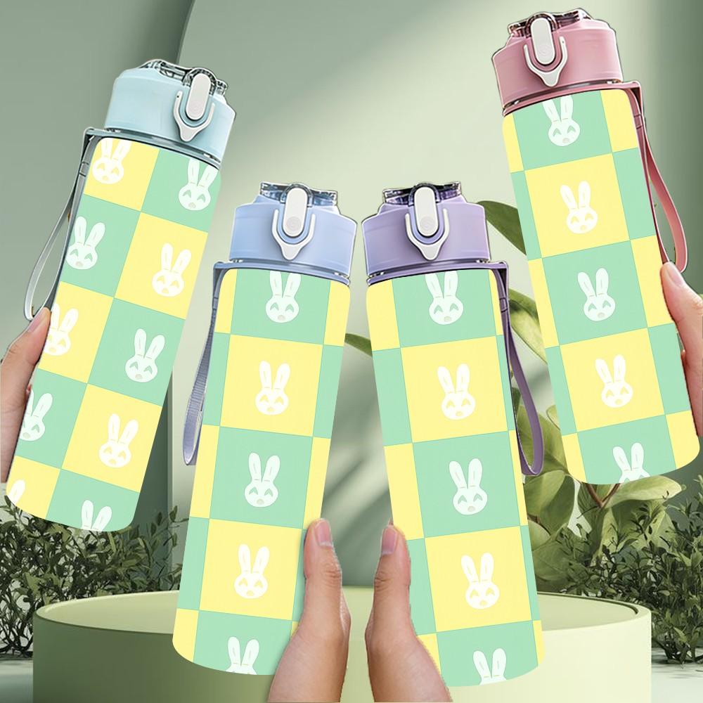 1PC Bunny Checkered Repeat Pattern 750ml Color Plastic Sports Water Bottle Leakproof Flip Straw Lid Suitable for Sports Office Home Use