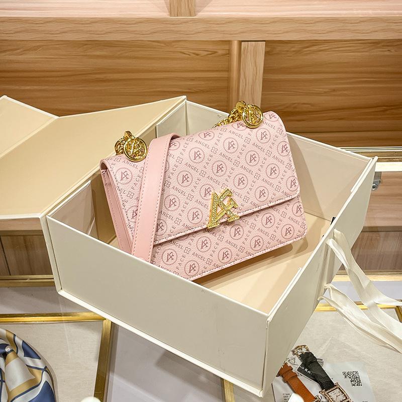 Кожаная женская сумка, новинка 2023 года, маленькая квадратная сумка с цепочкой, модная универсальная сумка через плечо, маленькая сумка премиум-класса Sense