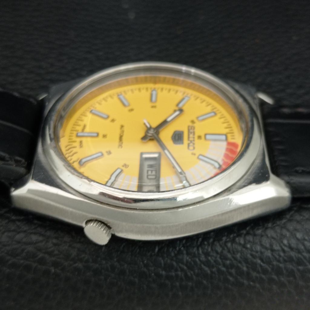 ВИНТАЖНЫЕ АВТОМАТИЧЕСКИЕ ЧАСЫ SEIKO 5 7019A ЯПОНИЯ МУЖСКИЕ ЖЕЛТЫЙ ЦВЕТ ЦИФЕРБЛАТ a708558-1